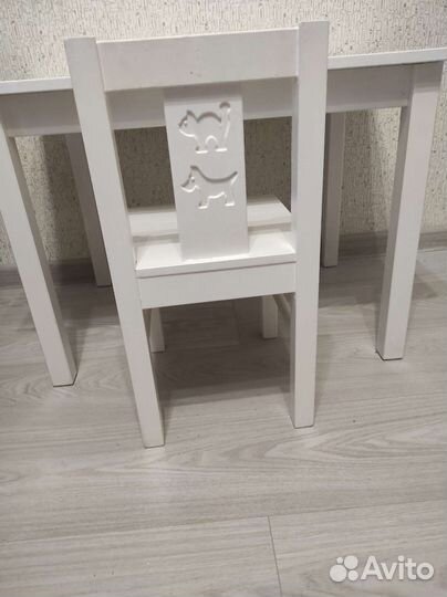 Детский стол и стул
