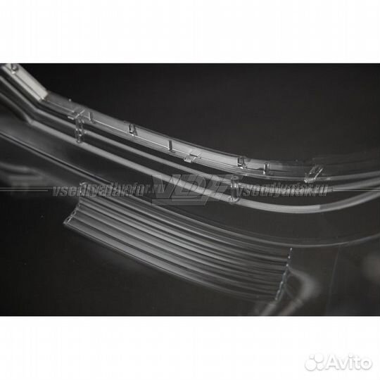 Стекло для фары Lexus GX470 (2007-2009) Правое