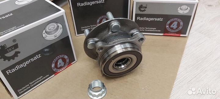 Ступичный подшипник toyota prius III XW30