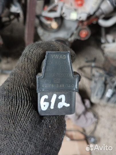 Катушка зажигания Volkswagen Polo 5 612 036905715C