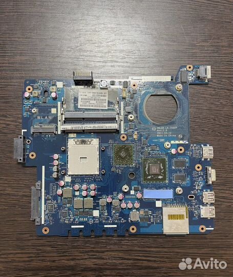 Материнская плата на Asus K53T LA-7552P