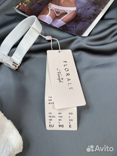 Бюстгальтер 90Е Florale by Triumph