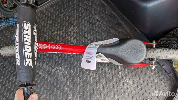 Беговел Strider sport красный