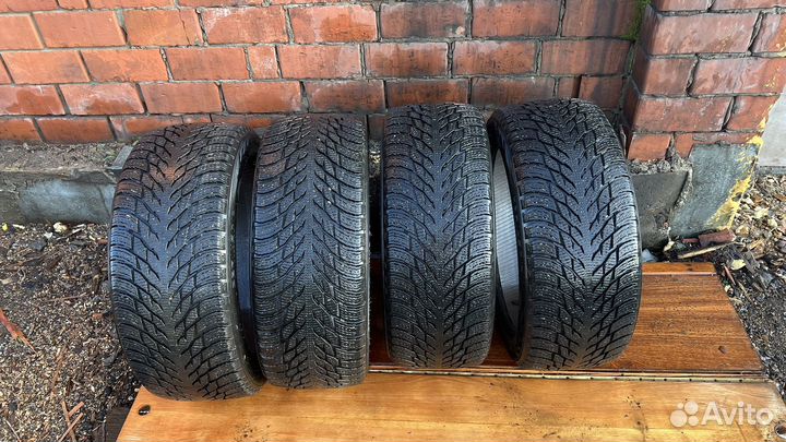 Nokian Tyres Hakkapeliitta R3 225/45 R18
