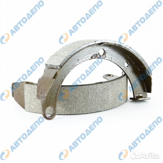 Тормозные колодки стояночного тормоза mitsubishi c