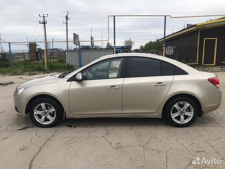 Chevrolet Cruze 1.8 AT, 2012, 190 000 км