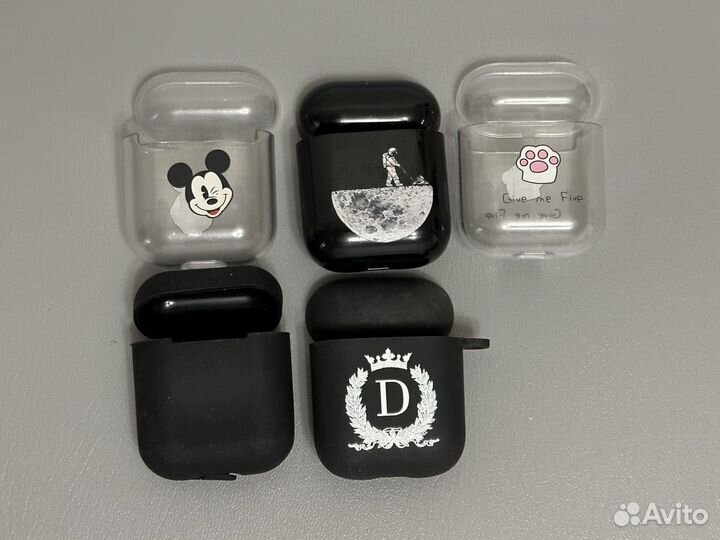 Чехлы на AirPods 1/2