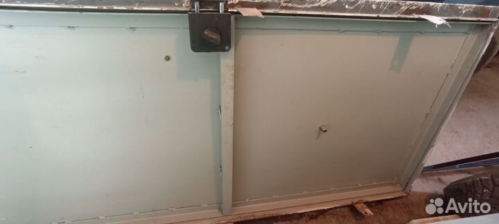 Дверь входная металлическая