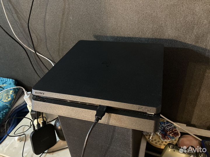 Игровая приставка ps4