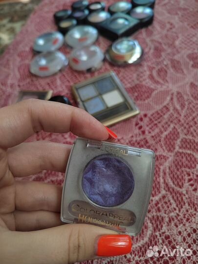 Тени для век