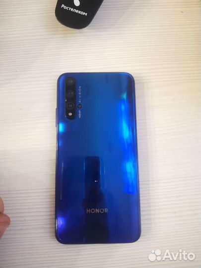 HONOR 20, 6/128 ГБ