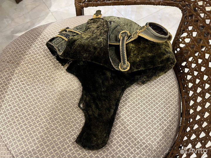 Стильная шапка ушанка