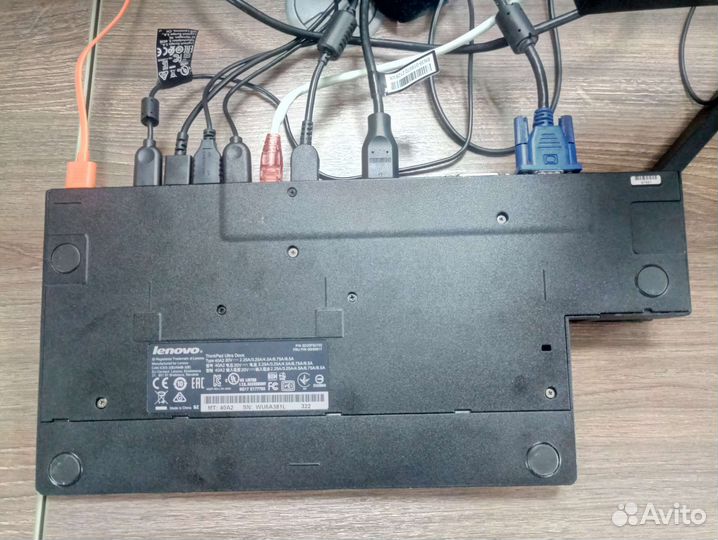 Док станция Lenovo ThinkPad Ultra Doc 40A2 и бп