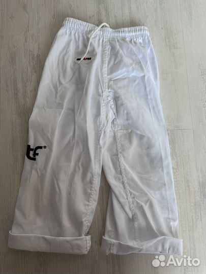 Тобок костюм для тзэквондо