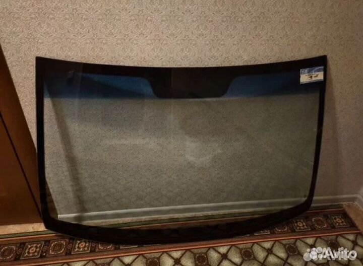 Лобовое стекло