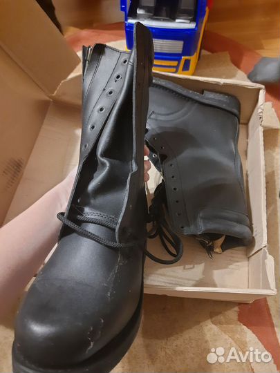 Ботинки полетные 42 размера