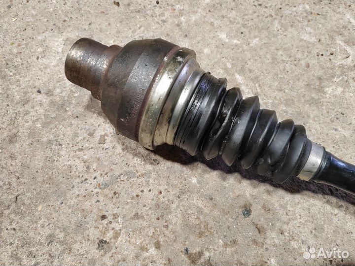 Полуось передняя правая Skoda Karoq 2019