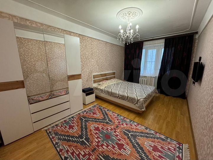 2-к. квартира, 60 м², 8/10 эт.