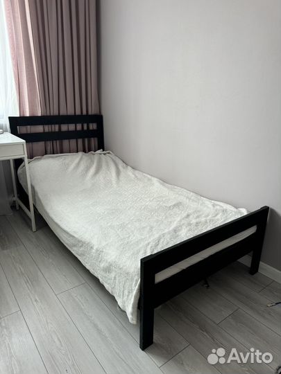 Кровать 90х200 IKEA бу