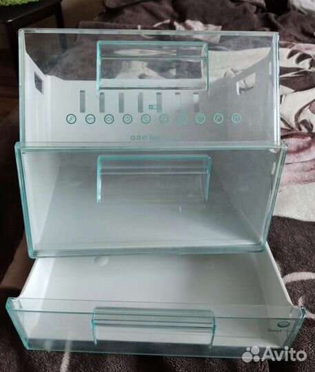Ящики в морозилку холодильника Electrolux enb 3850