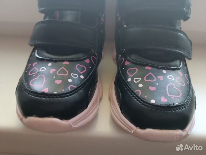 Ботинки на девочку