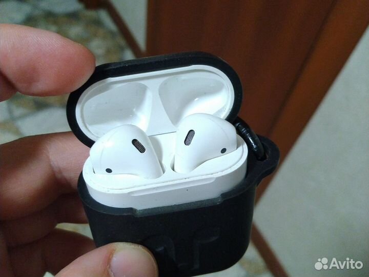 Airpods
