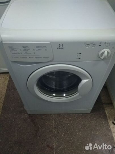 Стиральная машинка indesit