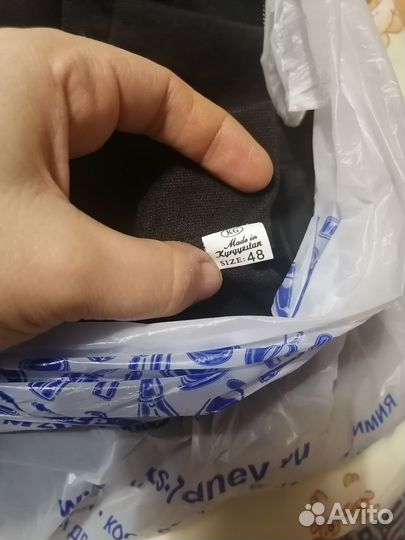 Продам совершенно новый спортивный костюм 48размер