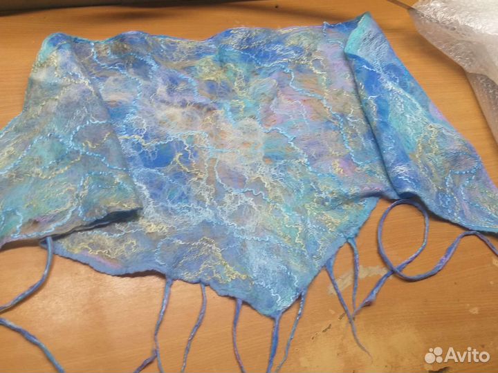 Платок бактус из шерсти