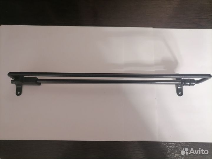 Вешалка выдвижная