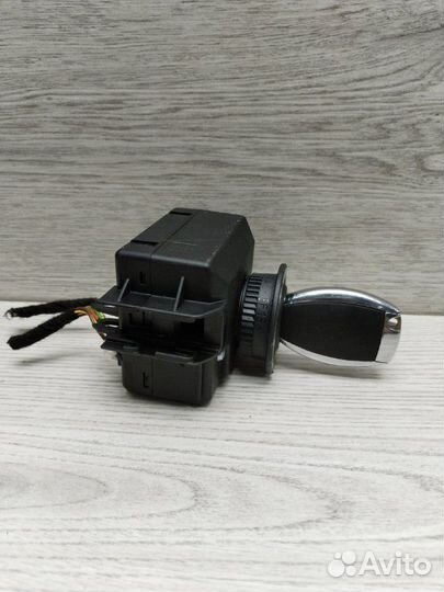 Замок зажигания с ключом Mercedes C-Class W204