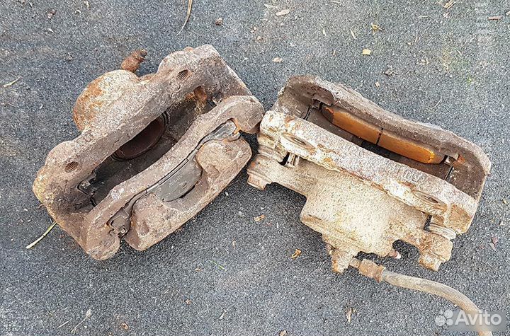 Opel Frontera A Суппорт X22XE Цена 2шт