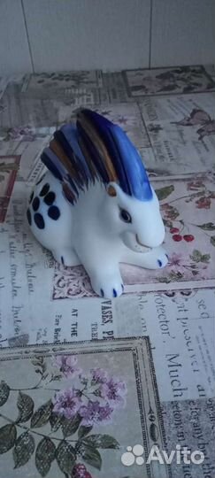 Фигурка керамическая