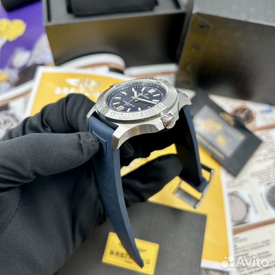 Breitling Colt Automatic 44 мм A17388101C1S1