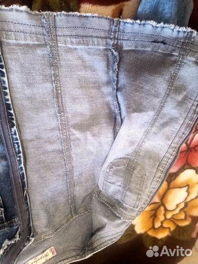 Джинсовая курточка для девочки 38-40 р