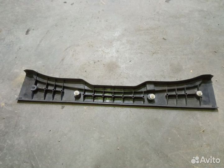 Накладка на порог салона Toyota Rush J200E