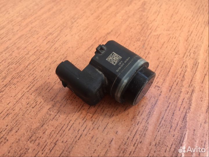 Датчик парковки bmw f01 f02 e70 e71