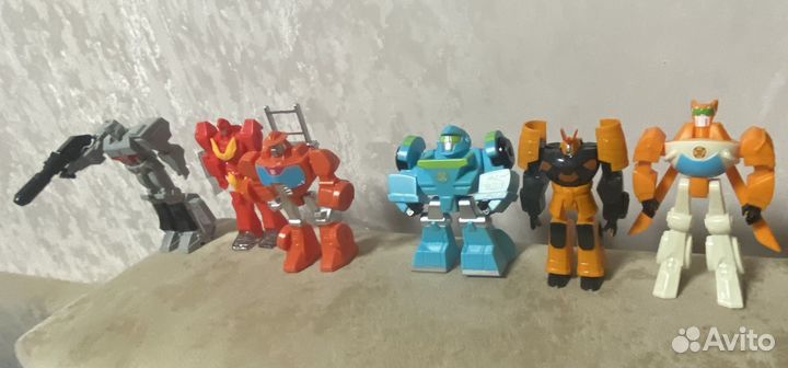 Игрушка робот трансформер
