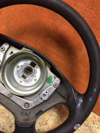 Руль Mercedes w163 винил ML