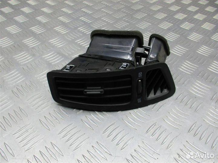 Дефлектор воздушный Kia Ceed 1 1.6 G4FC 122Л.С