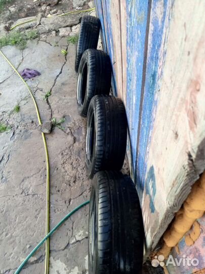 Accelera 651 185/60 R14