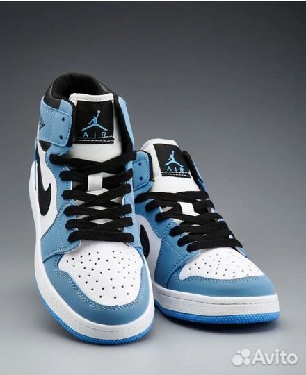 Кроссовки Nike