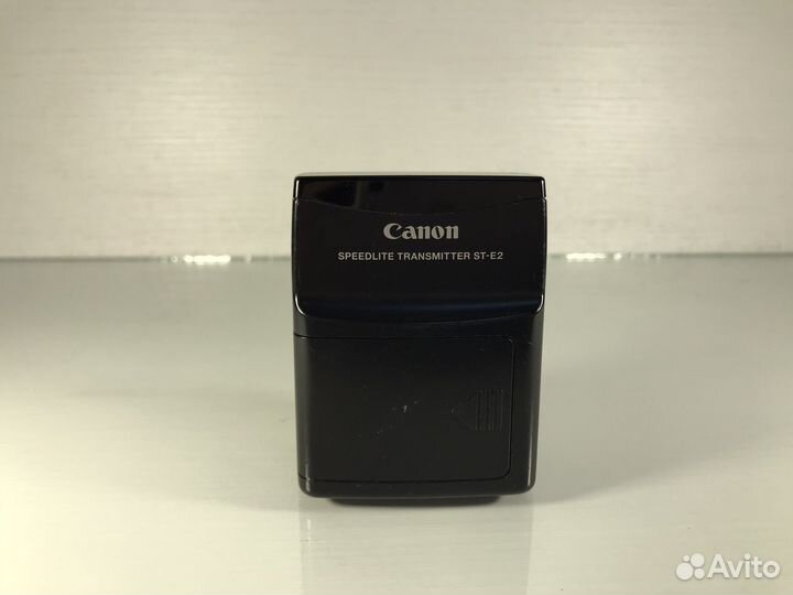 Canon speedlite transmitter ST-E2 (id0617)