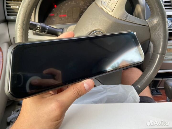 Видеорегистратор зеркало полный экран