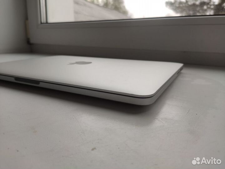 Apple MacBook Pro 13 retina 2016