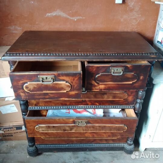 Комод деревянный старинный