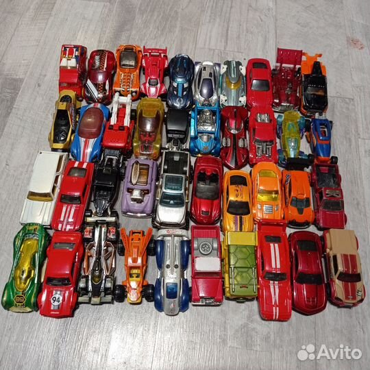 Машинки хотвилс hot wheels
