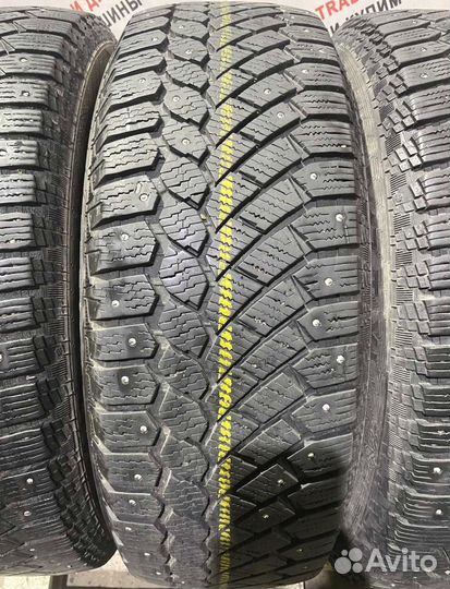 Gislaved Nord Frost 200 SUV 225/65 R17 102M