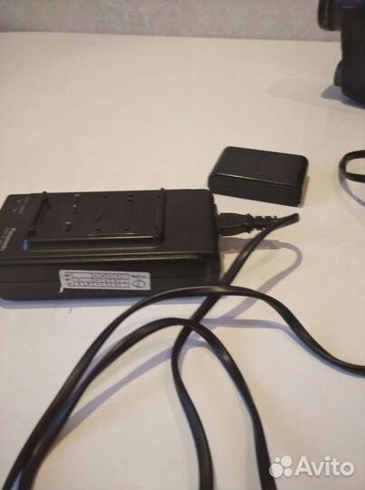 Видеокамера panasonic в отличном состоянии