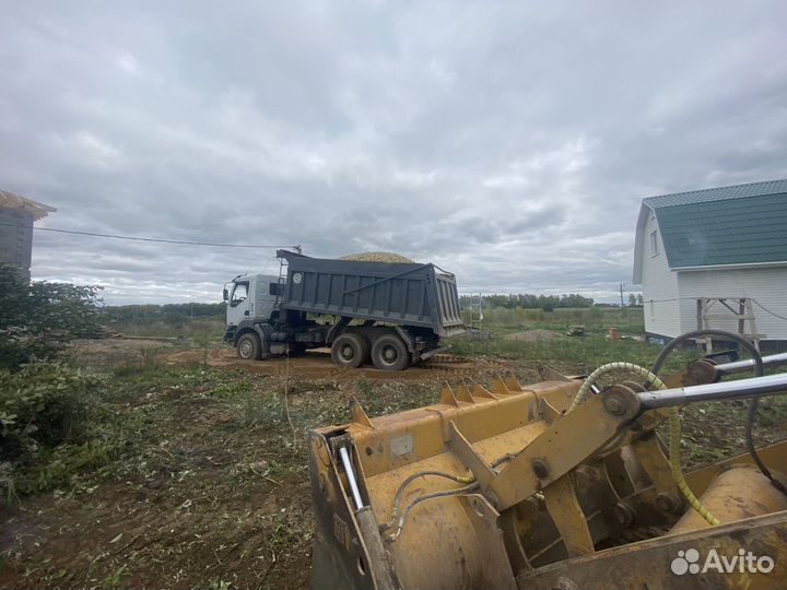 Экскаватор погрузчик в аренду